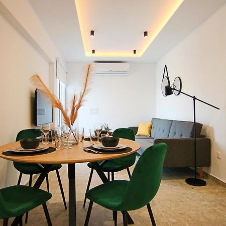 Апартаменты Phaedrus Living: Seaside Luxury Flat Lighthouse 69 Пафос Экстерьер фото