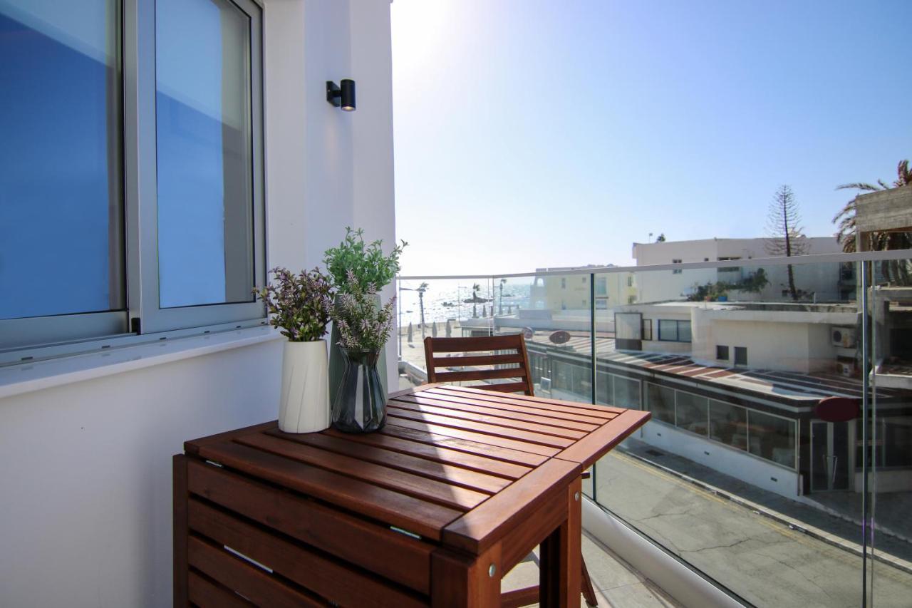 Апартаменты Phaedrus Living: Seaside Luxury Flat Lighthouse 69 Пафос Экстерьер фото